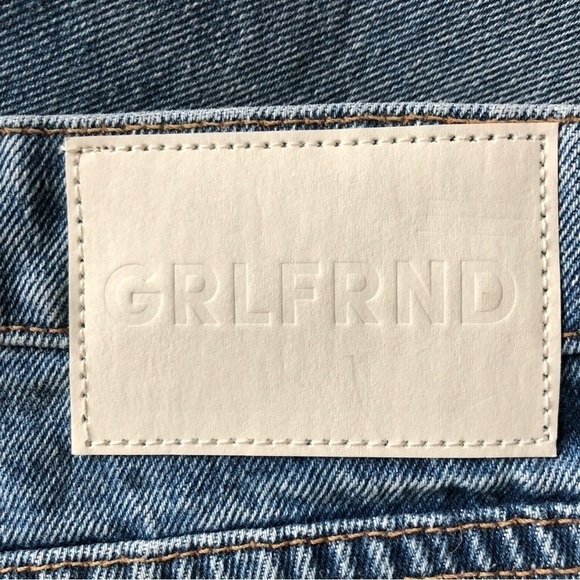 GRLFRND The Hailey Low Rise Slim Boot With Slit Jeans Size 31 NWT - Picture 3 of 14